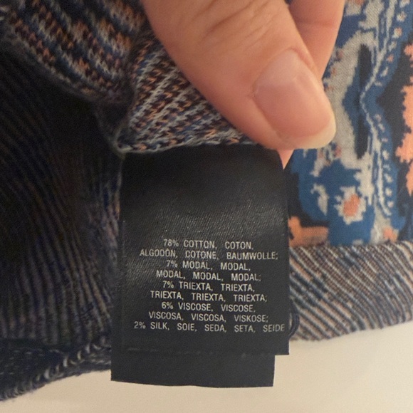 Moth Patterned Sweater - Picture 5 of 5